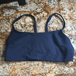 Lululemon Wunder Train Strappy Racer Sports Bra C/D Cup True Navy